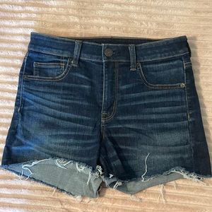 AEO Denim Shorts Next Level Stretch High Rise Shortie Size 8 Dark Wash